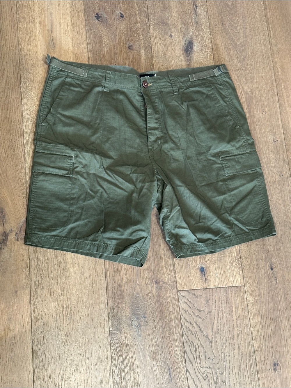 O'Neill Olive Cargo Shorts